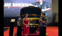 Team Ridemax Introduces Jak Roberto as the New Endorser for Venom Power Tires and Fuel Offroad at Manila Auto Salon 2025